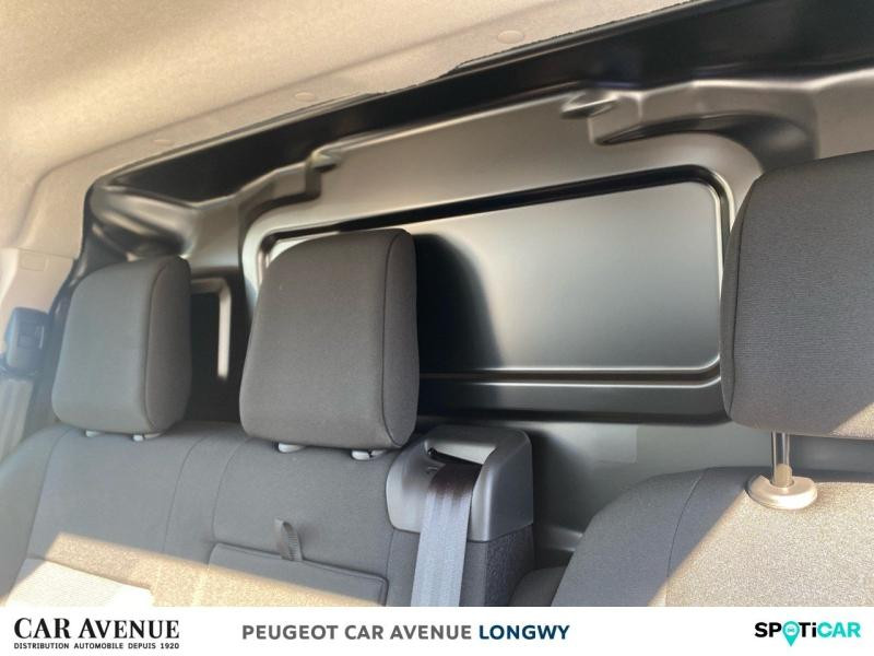 Occasion PEUGEOT Expert Fg M 100 kW Batterie 49 kWh 2025 Gris Acier métal 57200 € à Longwy