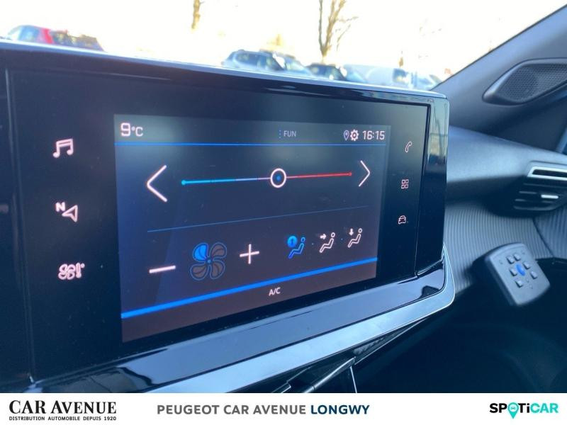 Occasion PEUGEOT 2008 1.2 PureTech 100ch S&S Active 2023 Bleu Vertigo (S) 14290 € à Longwy