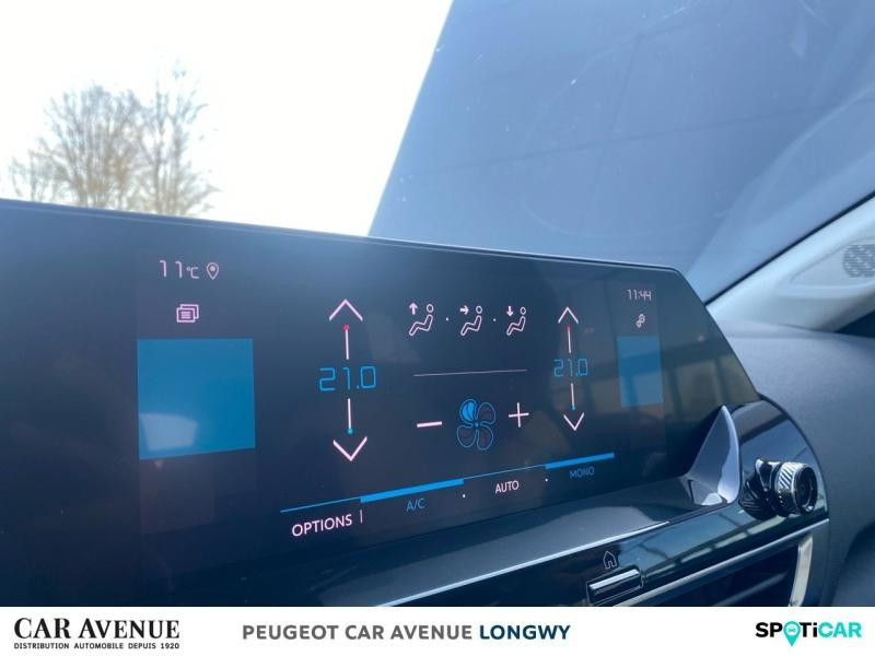 Used CITROEN C4 PureTech 130ch S&S Feel Pack 2023 Noir Perla Nera (N) € 16890 in Longwy