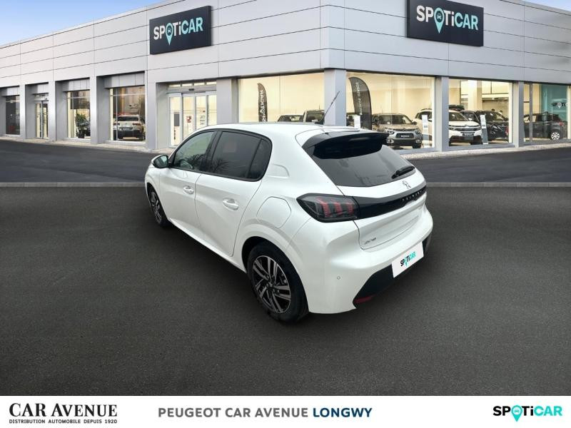 Used PEUGEOT 208 1.2 PureTech 100ch S&S Allure 118g 2021 Blanc nacré € 14890 in Longwy
