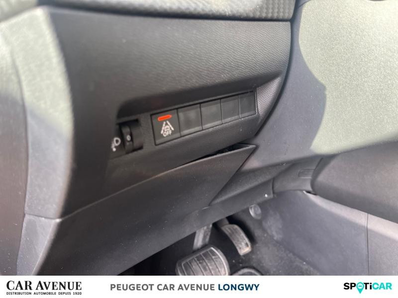 Occasion PEUGEOT 208 1.2 PureTech 100ch S&S Active Business EAT8 2020 Jaune Faro 13890 € à Longwy