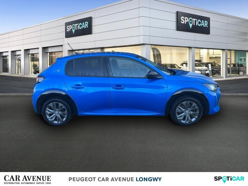 Used PEUGEOT 208 e-208 136ch Roadtrip 2022 Bleu Vertigo (V) € 17990 in Longwy