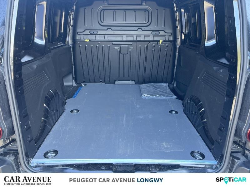 Occasion PEUGEOT Partner M 650kg BlueHDi 130ch S&S EAT8 Pack Premium Connect 2024 Noir Perla Nera Métal 24390 € à Longwy