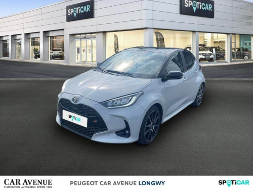 Occasion TOYOTA Yaris 116h GR Sport 5p MY22 2022 Bi-ton Blanc Lunaire / Toit noir 20 990 € à Longwy