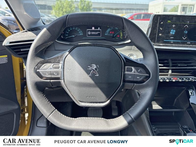 Occasion PEUGEOT 208 e-208 136ch Style 2021 Jaune 15890 € à Longwy