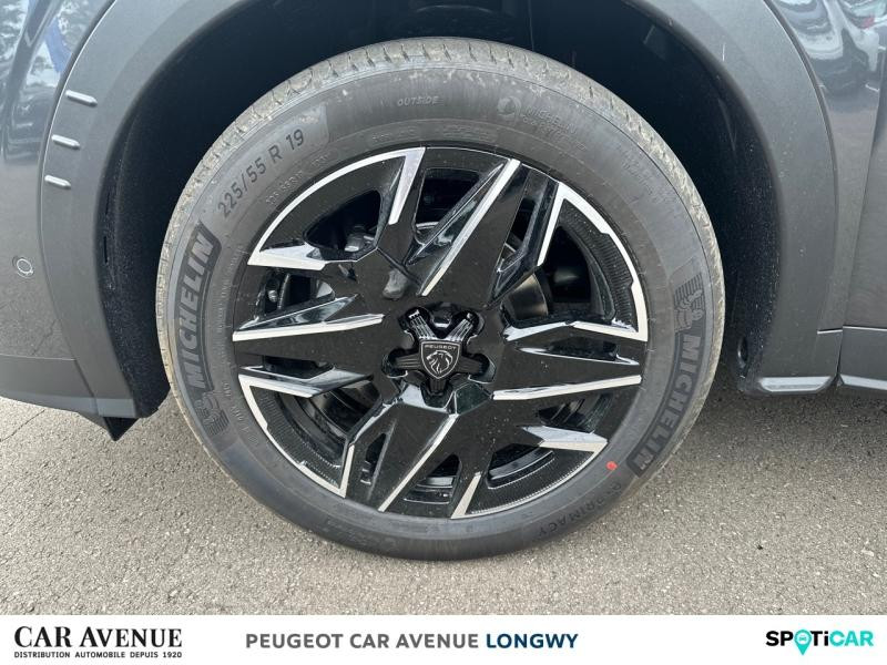 Occasion PEUGEOT 3008 1.2 Hybrid 145ch Allure e-DCS6 2025 Gris Titane (M) 35390 € à Longwy