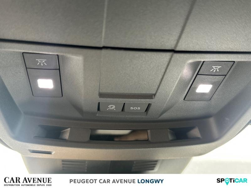 Occasion PEUGEOT 3008 1.2 Hybrid 145ch Allure e-DCS6 2025 Gris Titane (M) 35390 € à Longwy