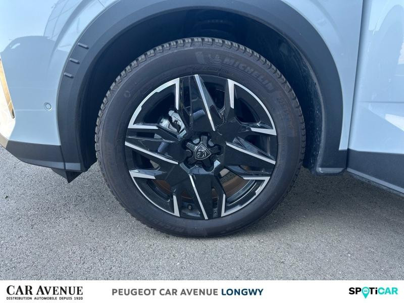 Occasion PEUGEOT 3008 1.2 Hybrid 136ch GT e-DCS6 2024 Blanc Okénite (M) 35490 € à Longwy