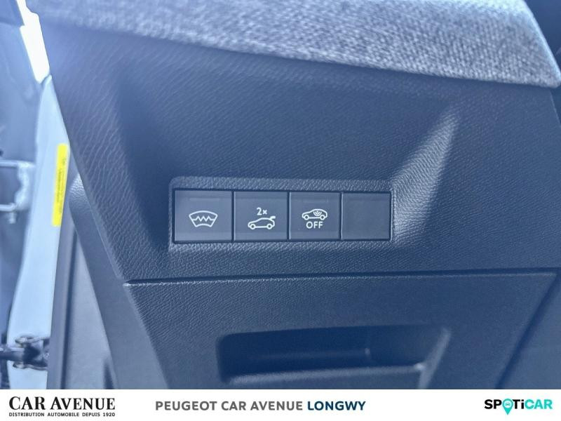 Occasion PEUGEOT 3008 1.2 Hybrid 136ch GT e-DCS6 2024 Blanc Okénite (M) 35490 € à Longwy