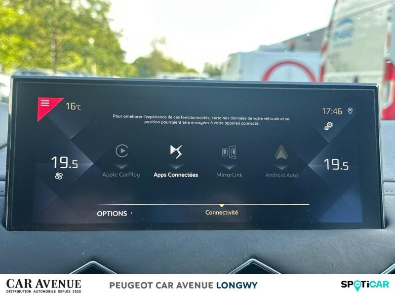 Occasion DS DS 3 Crossback PureTech 155ch Grand Chic Automatique 114g 2020 Or Impérial (M) - Toit Noir Perla Nera 18990 € à Longwy