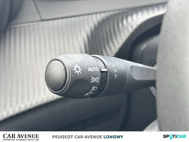 Occasion PEUGEOT 2008 1.2 PureTech 100ch S&S Style 2023 Orange 17890 € à Longwy