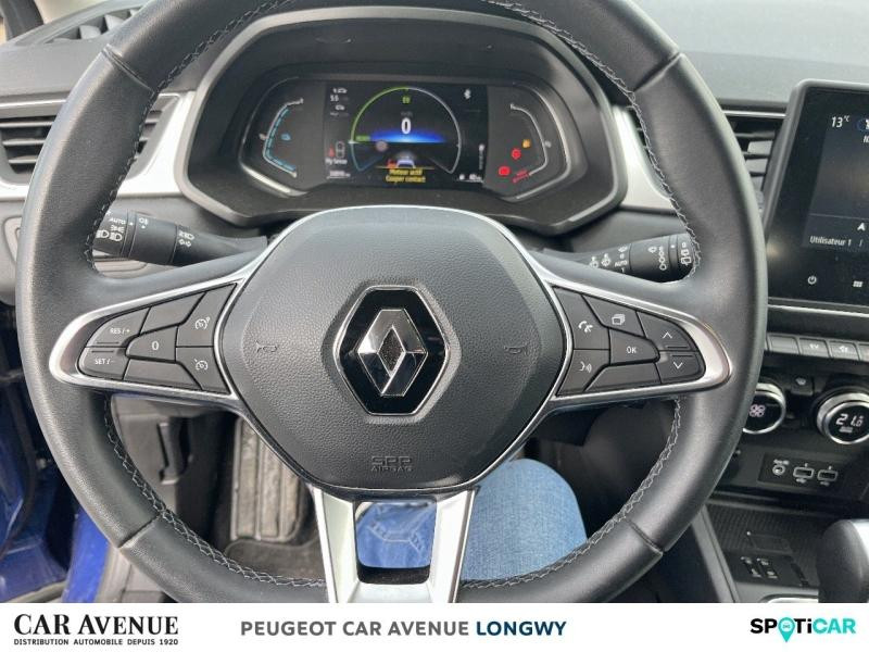 Occasion RENAULT Captur 1.6 E-Tech hybride 145ch Techno 2023 Bleu Iron/Blanc Albatre 21490 € à Longwy