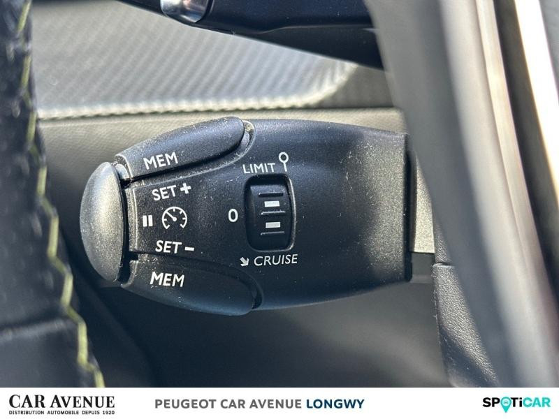 Occasion PEUGEOT 208 1.2 PureTech 100ch S&S GT EAT8 2021 Gris Platinium (M) 15890 € à Longwy