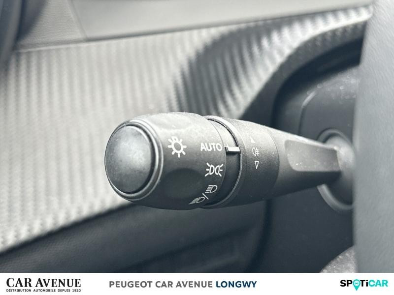 Occasion PEUGEOT 208 1.2 PureTech 100ch S&S Style 2022 Jaune 13390 € à Longwy