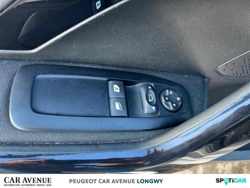 Occasion PEUGEOT 208 1.5 BlueHDi 100ch E6.c Active BVM5 86g 5p 2019 Gris Artense 10890 € à Longwy