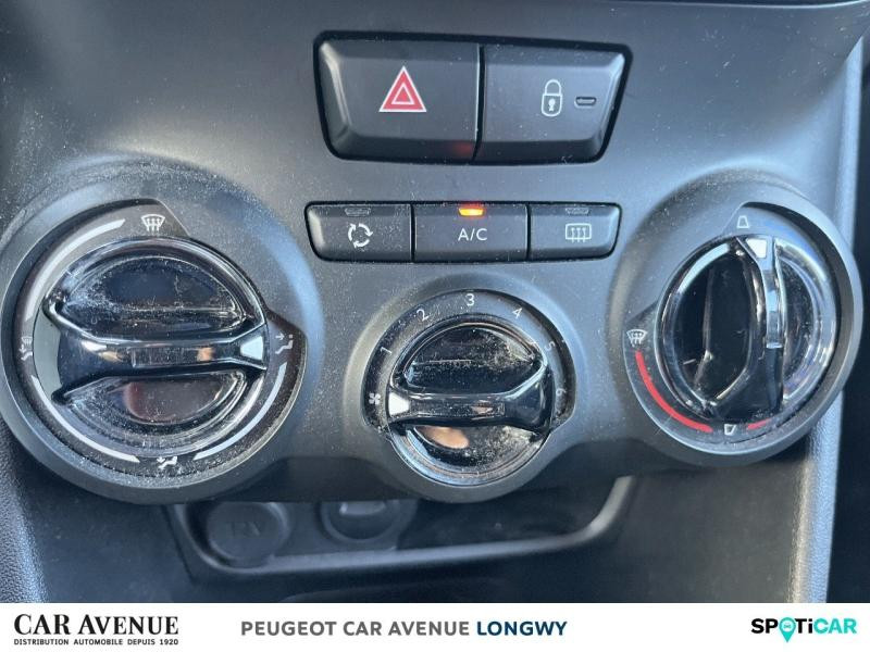 Occasion PEUGEOT 208 1.5 BlueHDi 100ch E6.c Active BVM5 86g 5p 2019 Gris Artense 10890 € à Longwy