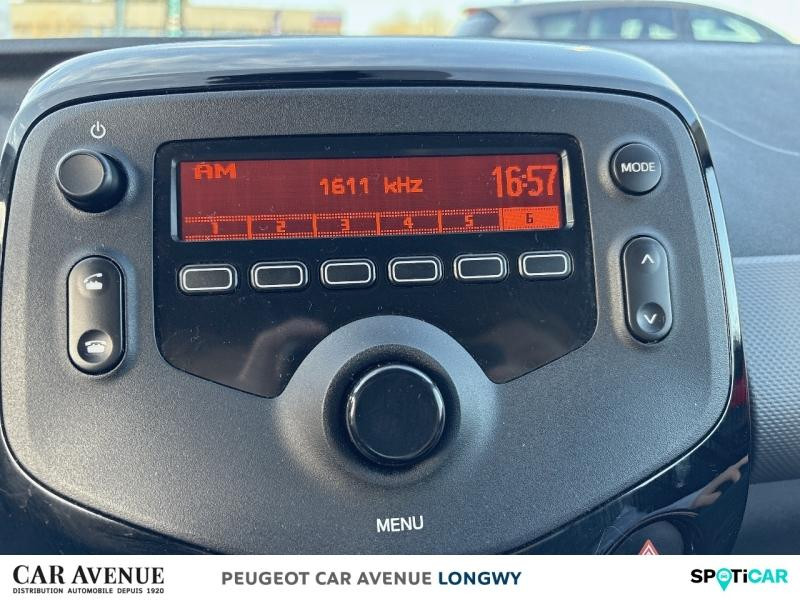 Occasion PEUGEOT 108 VTi 72 Style S&S 4cv 5p 2020 Rouge Scarlet (O) 10490 € à Longwy