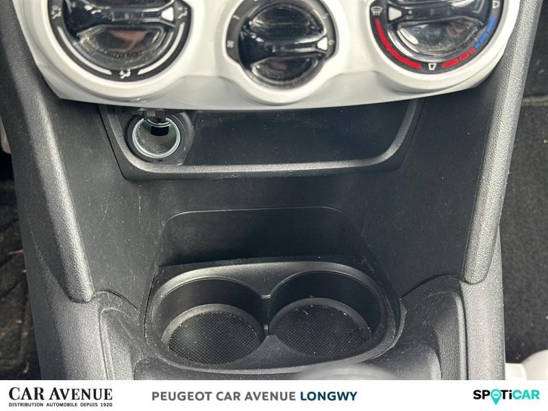 Occasion PEUGEOT 208 1.2 PureTech 68ch Like 5p 2018 Blanc Banquise 7490 € à Longwy