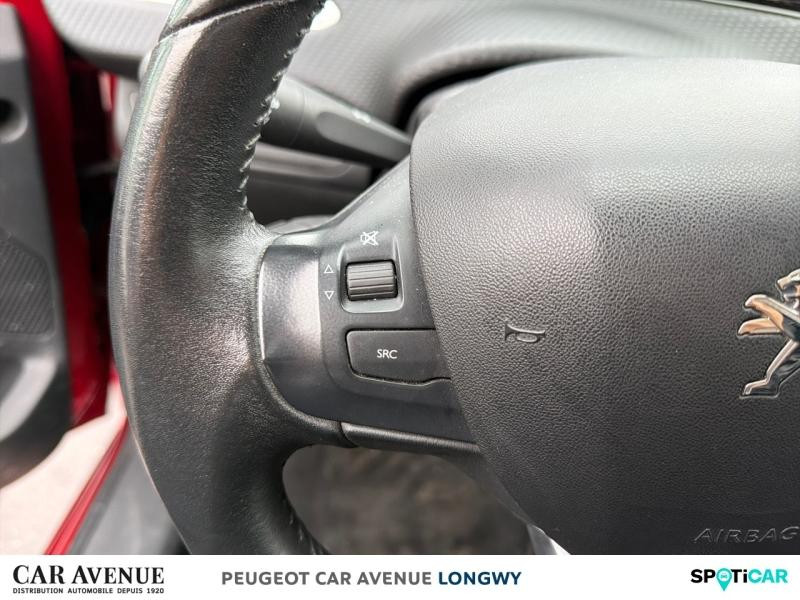 Occasion PEUGEOT 208 1.5 BlueHDi 100ch E6.c Signature BVM5 86g 5p 2019 Rouge Elixir 10990 € à Longwy