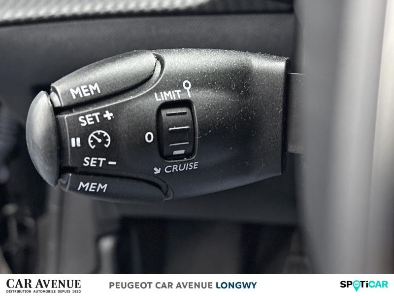 Occasion PEUGEOT 208 1.2 PureTech 100ch S&S Style 2023 Noir Perla Nera (M) 13990 € à Longwy