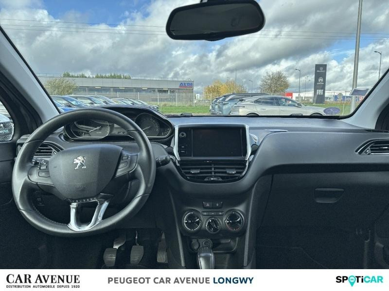 Used PEUGEOT 208 1.2 PureTech 82ch E6.c Signature 5p 2018 Gris Platinium € 8990 in Longwy