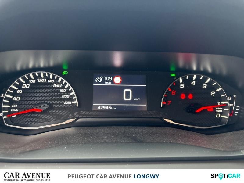 Occasion PEUGEOT 2008 1.2 PureTech 100ch S&S Style 2022 Bleu Vertigo (S) 16990 € à Longwy