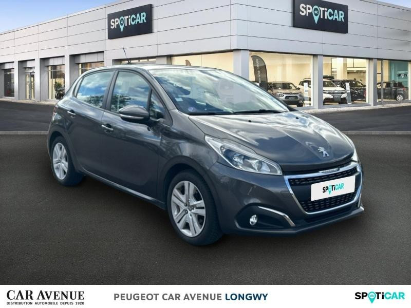 Used PEUGEOT 208 1.2 PureTech 82ch E6.c Signature 5p 2018 Gris Platinium € 8990 in Longwy