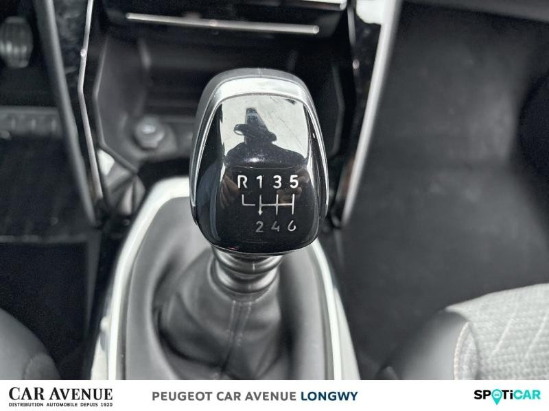 Used PEUGEOT 2008 1.2 PureTech 100ch S&S Allure 2024 Gris Artense (M) € 18990 in Longwy