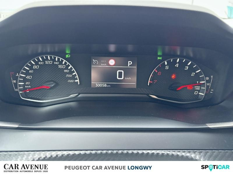 Occasion PEUGEOT 208 1.2 PureTech 100ch S&S Allure EAT8 2023 Gris Artense (M) 14990 € à Longwy