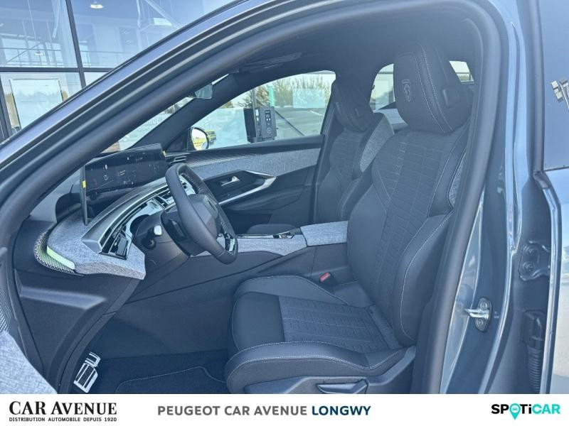 Used PEUGEOT 3008 1.2 Hybrid 145ch GT e-DCS6 2025 Bleu Ingaro (M) € 42700 in Longwy