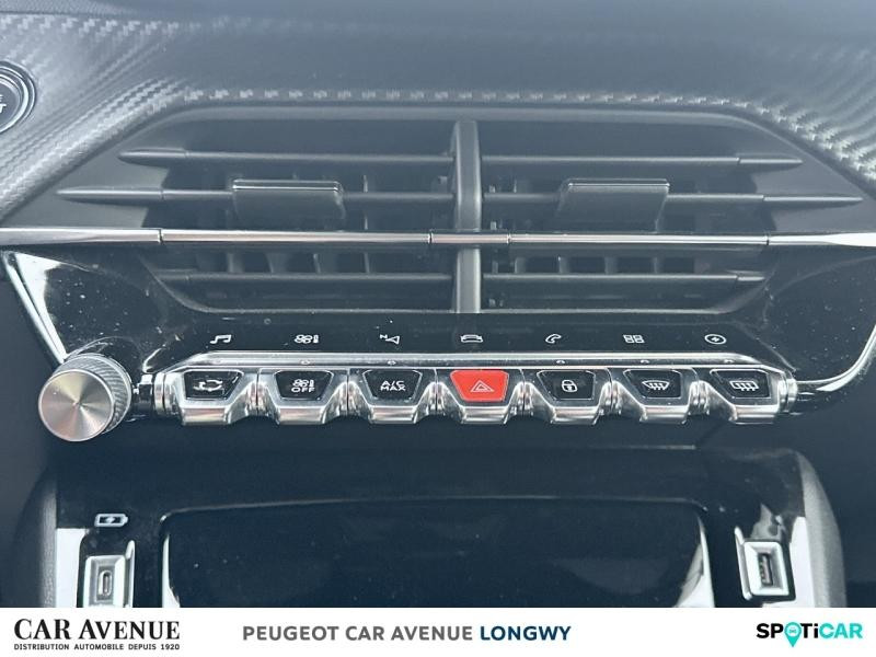 Used PEUGEOT 2008 e-2008 136ch Roadtrip 2022 Blanc Nacré (N) € 18690 in Longwy