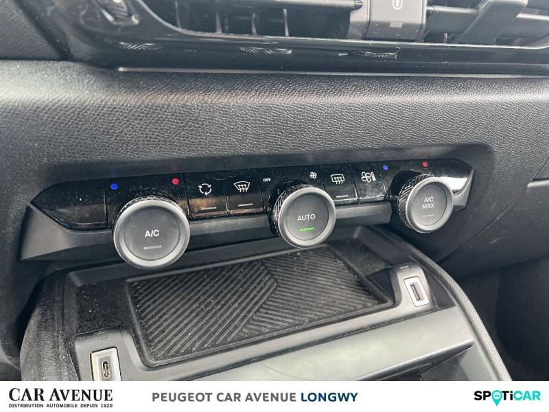 Used CITROEN C4 1.5 BlueHDi 130ch S&S PLUS Automatique 2023 Blanc Banquise (O) € 21690 in Longwy