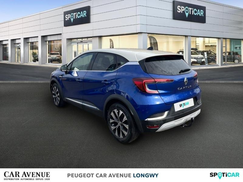 Occasion RENAULT Captur 1.6 E-Tech hybride 145ch Techno 2023 Bleu Iron/Blanc Albatre 21390 € à Longwy