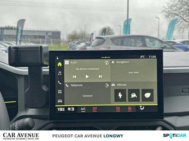 Used DACIA Duster 1.6 hybrid 140ch Expression 2025 Vert Cèdre métallisé € 27490 in Longwy