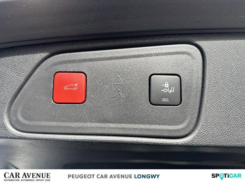 Used PEUGEOT 3008 HYBRID 225ch GT e-EAT8 2021 Blanc Nacré (N) € 21690 in Longwy