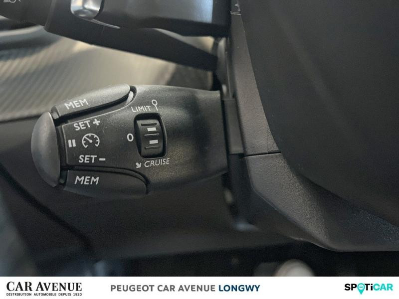 Used PEUGEOT 2008 1.2 Hybrid 145ch Allure e-DCS6 2025 Noir Perla Nera (M) € 33900 in Longwy