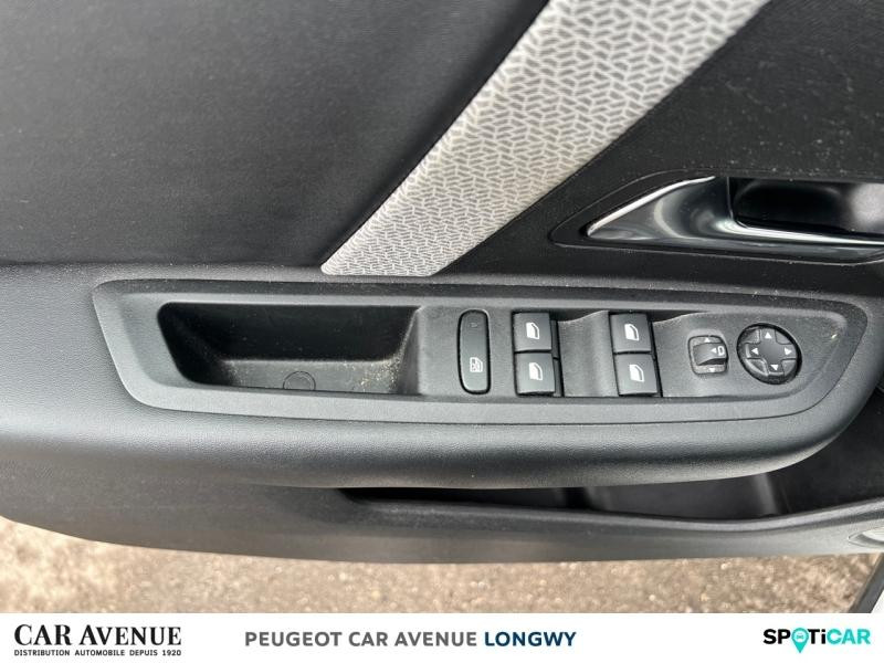 Used CITROEN C4 1.5 BlueHDi 130ch S&S PLUS Automatique 2023 Blanc Banquise (O) € 21690 in Longwy