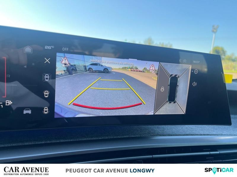 Used PEUGEOT 3008 1.2 Hybrid 145ch Allure e-DCS6 2025 Blanc Okénite (M) € 39300 in Longwy