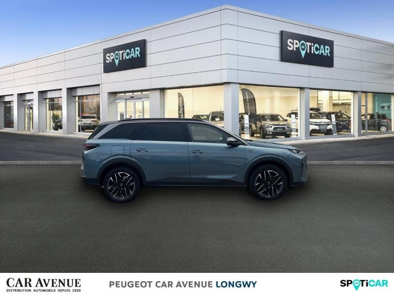 Used PEUGEOT 5008 Hybrid 136ch GT e-DCS6 2025 Bleu € 37890 in Longwy