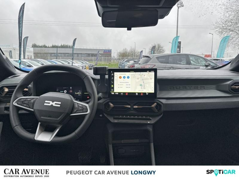 Used DACIA Duster 1.6 hybrid 140ch Expression 2025 Vert Cèdre métallisé € 27490 in Longwy