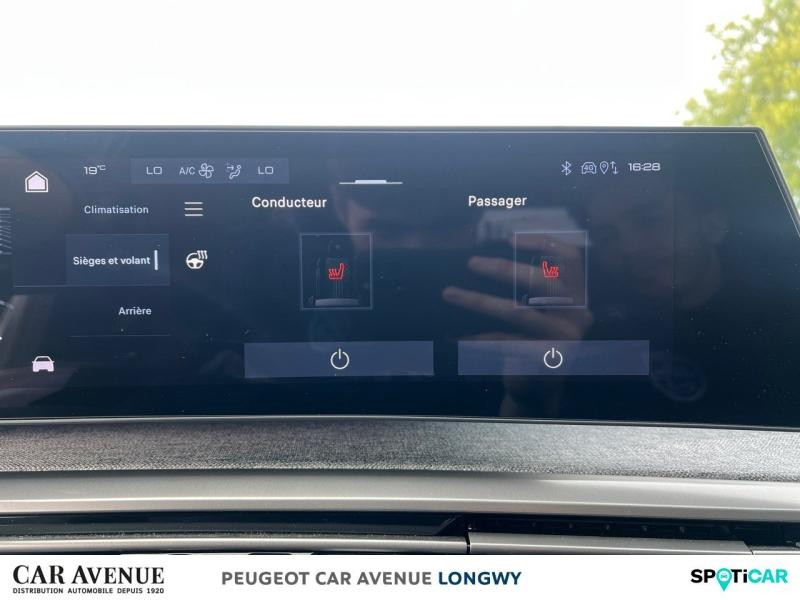 Used PEUGEOT 5008 Hybrid 136ch Allure e-DCS6 2024 Gris Artense (M) € 34290 in Longwy