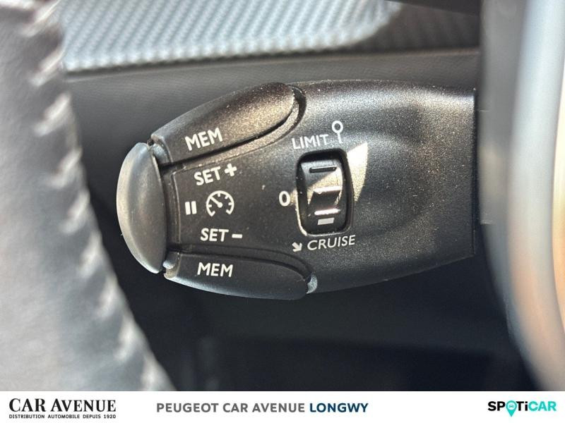 Used PEUGEOT 2008 1.5 BlueHDi 110ch S&S Style 2021 Gris Artense (M) € 17190 in Longwy