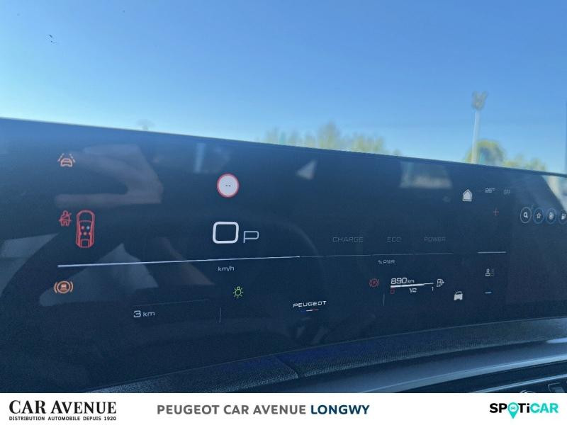 Used PEUGEOT 3008 1.2 Hybrid 145ch Allure e-DCS6 2025 Blanc Okénite (M) € 39300 in Longwy