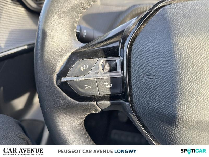 Used PEUGEOT 208 1.2 PureTech 100ch S&S Style 118g 2021 Rouge Elixir (V) € 12990 in Longwy