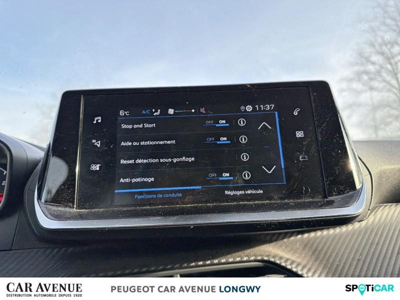 Used PEUGEOT 208 1.2 PureTech 100ch S&S Style 118g 2021 Rouge Elixir (V) € 12990 in Longwy