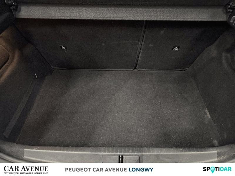 Used PEUGEOT 208 1.2 PureTech 75ch S&S Style 2022 Gris Artense (M) € 13990 in Longwy