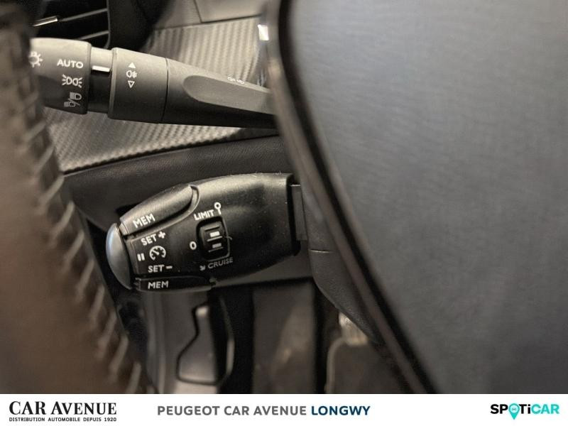 Used PEUGEOT 208 1.2 PureTech 75ch S&S Style 2022 Gris Artense (M) € 13990 in Longwy