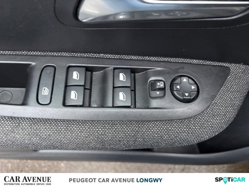 Occasion PEUGEOT 208 1.2 PureTech 100ch S&S Style 2023 Noir Perla Nera (M) 13490 € à Longwy