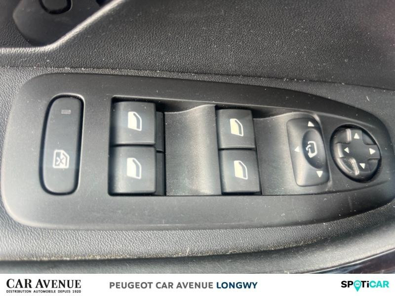 Occasion PEUGEOT 2008 1.2 PureTech 110ch GT Line S&S 2017 Rouge Ultimate 9890 € à Longwy