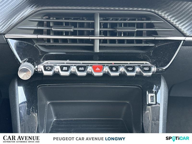 Used PEUGEOT 208 1.2 PureTech 100ch S&S Style 2021 Rouge Elixir (V) € 12990 in Longwy